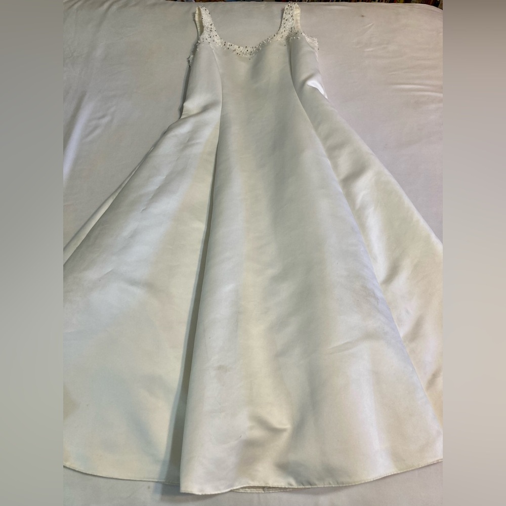 Ivory sz 14 flower girl or 1st communion dress